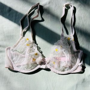 Very sexy see through bra, 32-C Victoria’s Secret